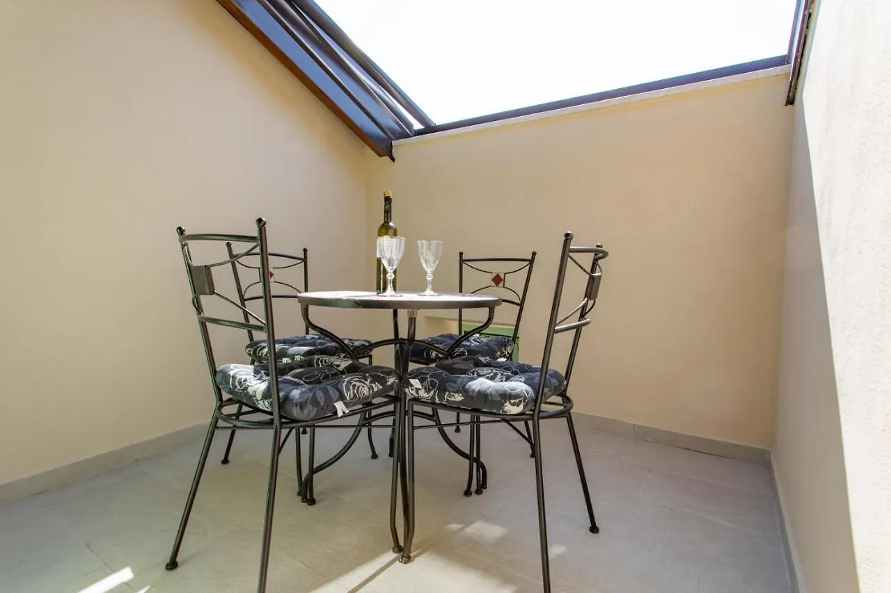 بيت للعطل Holiday House Dream Milohnici كرواتيا